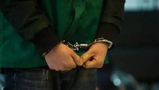 公安向检察院征询嫌疑人能否离开所在地怎么处理